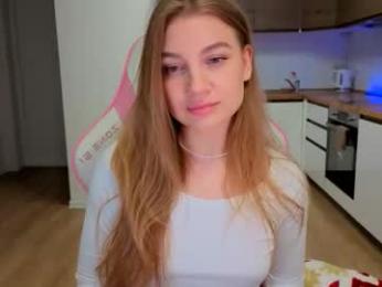 enjoyeverymoment_ webcam model stream image