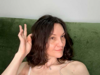 _lastochka_ webcam model stream image