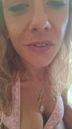 RomaDea webcam model stream image