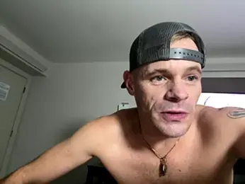 CloudyHungSoCal webcam model stream image