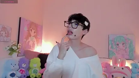 Strawberry_Kitty_ webcam model stream image