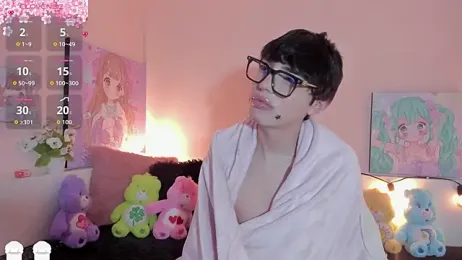 Strawberry_Kitty_ webcam model stream image