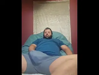 Strongbutgentle36 webcam model stream image