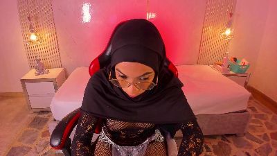 JuliMorett webcam model stream image