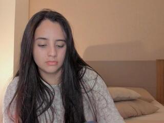 Alicce Kiim webcam model stream image