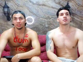 Vittorio & Yeison webcam model stream image