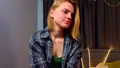 LindyLocker webcam model stream image