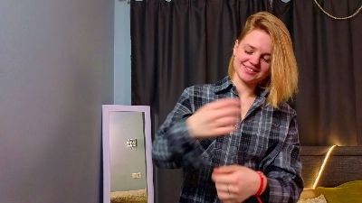 LindyLocker webcam model stream image