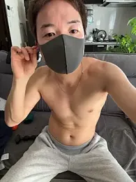 _K_K webcam stripchat model stream image