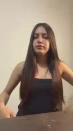 Kikitaa19 webcam model stream image