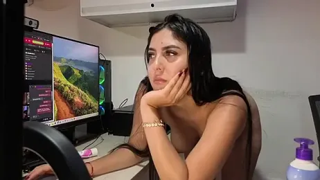 Sofia_Collins- webcam model stream image