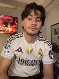 Elian_savoy webcam model stream image