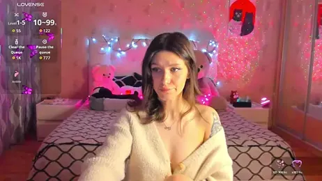 unearthly_di webcam stripchat model stream image