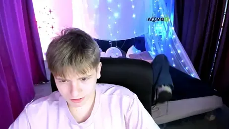 lucas_long_ webcam model stream image