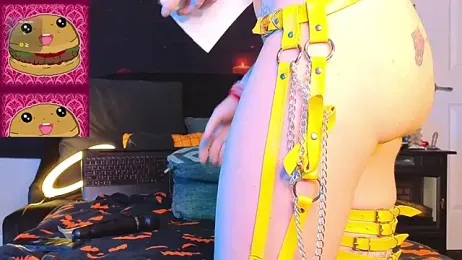 Ivey_Strigoi webcam model stream image