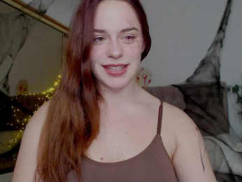 Little-melodyy webcam model stream image