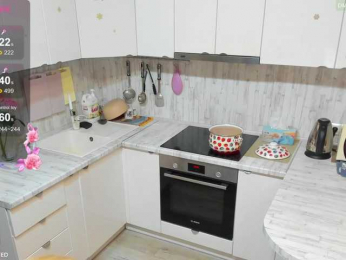 White-Foxy webcam model stream image