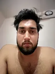 Big_PinkHead webcam model stream image