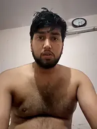 Big_PinkHead webcam model stream image