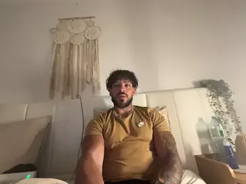 G970NE34 webcam model stream image