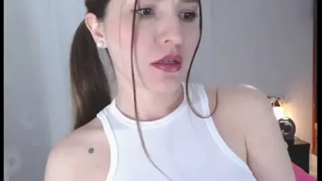 crissticutte webcam stripchat model stream image