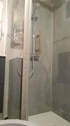 Loulou2x webcam cam4 model stream image