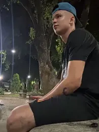 outdoors11 webcam model stream image