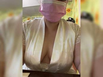 Sweet-butt webcam model stream image