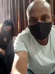 black_and_white_choco webcam model stream image