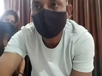 black_and_white_choco webcam model stream image