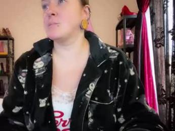 kissica webcam model stream image