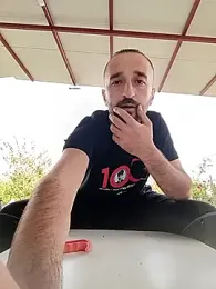 krerem webcam model stream image