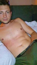 Jonathangault79 webcam model stream image