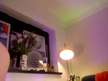 littlee33 webcam model stream image