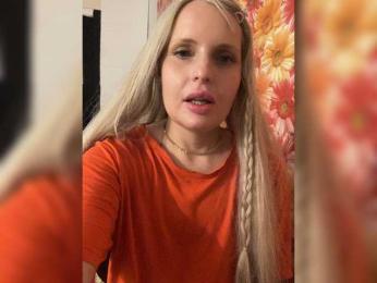 Milena_sisi webcam model stream image