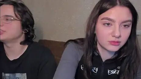 muuur_fam webcam model stream image