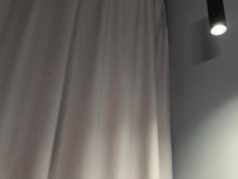 hollyextra webcam model stream image