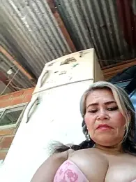 Perverted-Dirty-Mother webcam model stream image