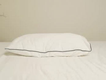 villanelle_l webcam model stream image