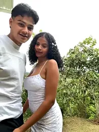 Rose-andres webcam model stream image