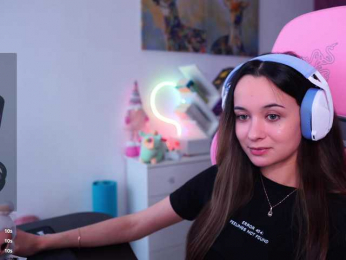 JuicyAngel webcam model stream image