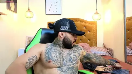 Apolo_rousse1 webcam model stream image