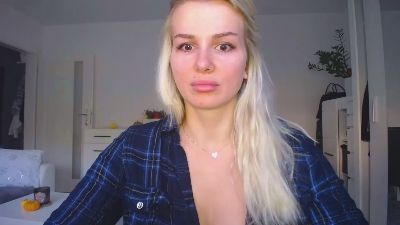 CorneliaBeauty webcam model stream image