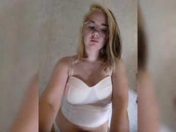 Kumiho-Lisichka webcam model stream image