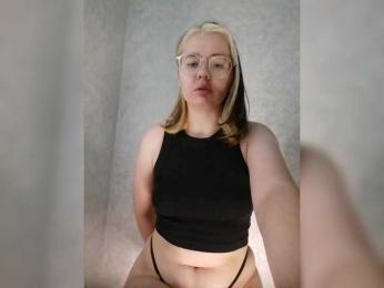 Kumiho-Lisichka webcam model stream image