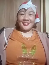 MinaYangon502 webcam model stream image