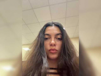 LustySass webcam bongacams model stream image