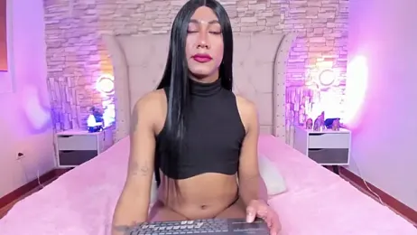 Lucia-Horny24 webcam model stream image