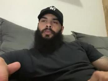 beardmax webcam model stream image