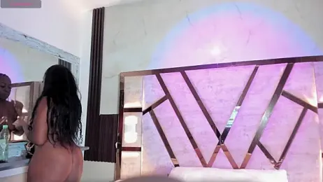 Athenea_Mills webcam model stream image